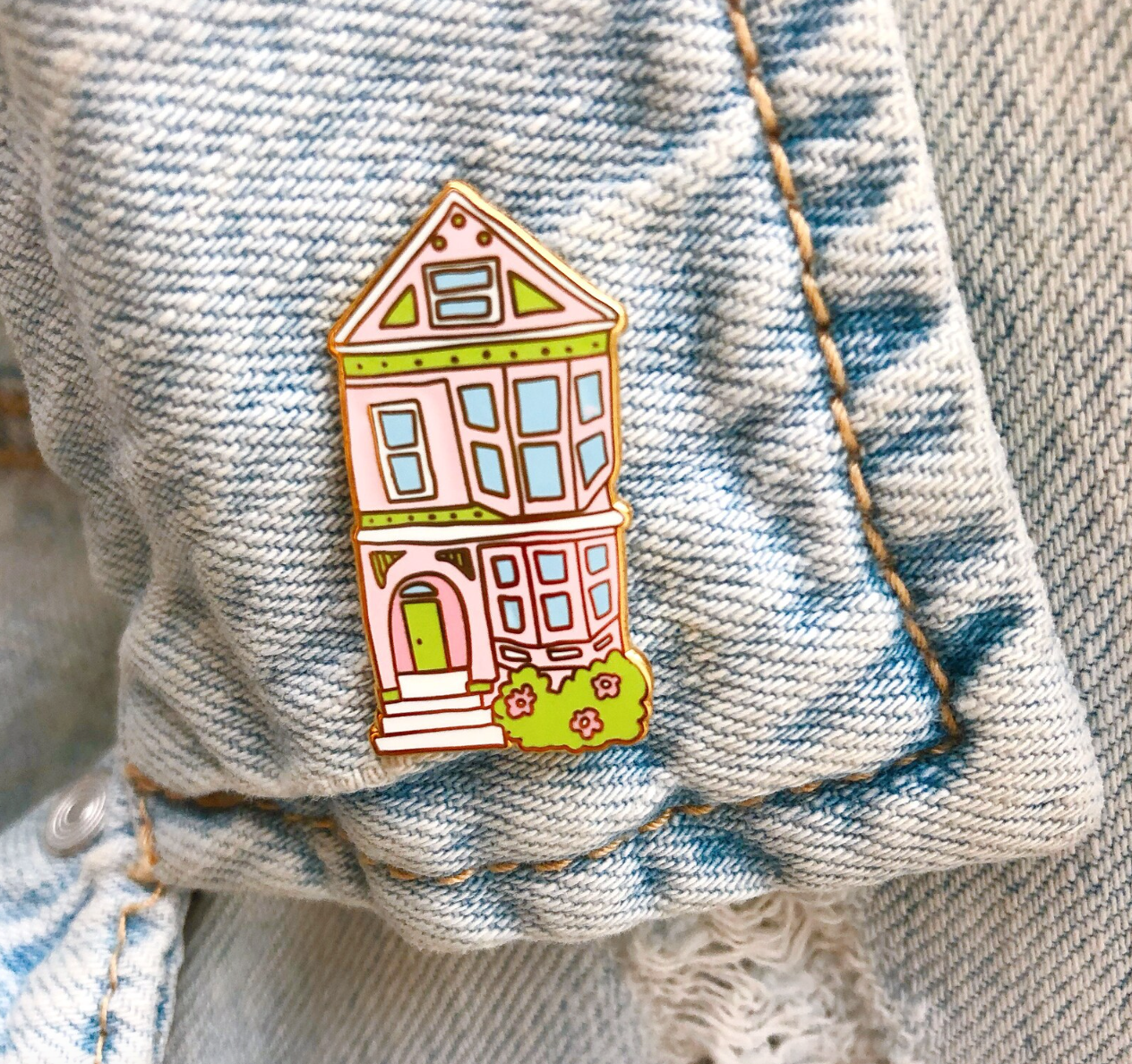 San Francisco Pink House Enamel Pin