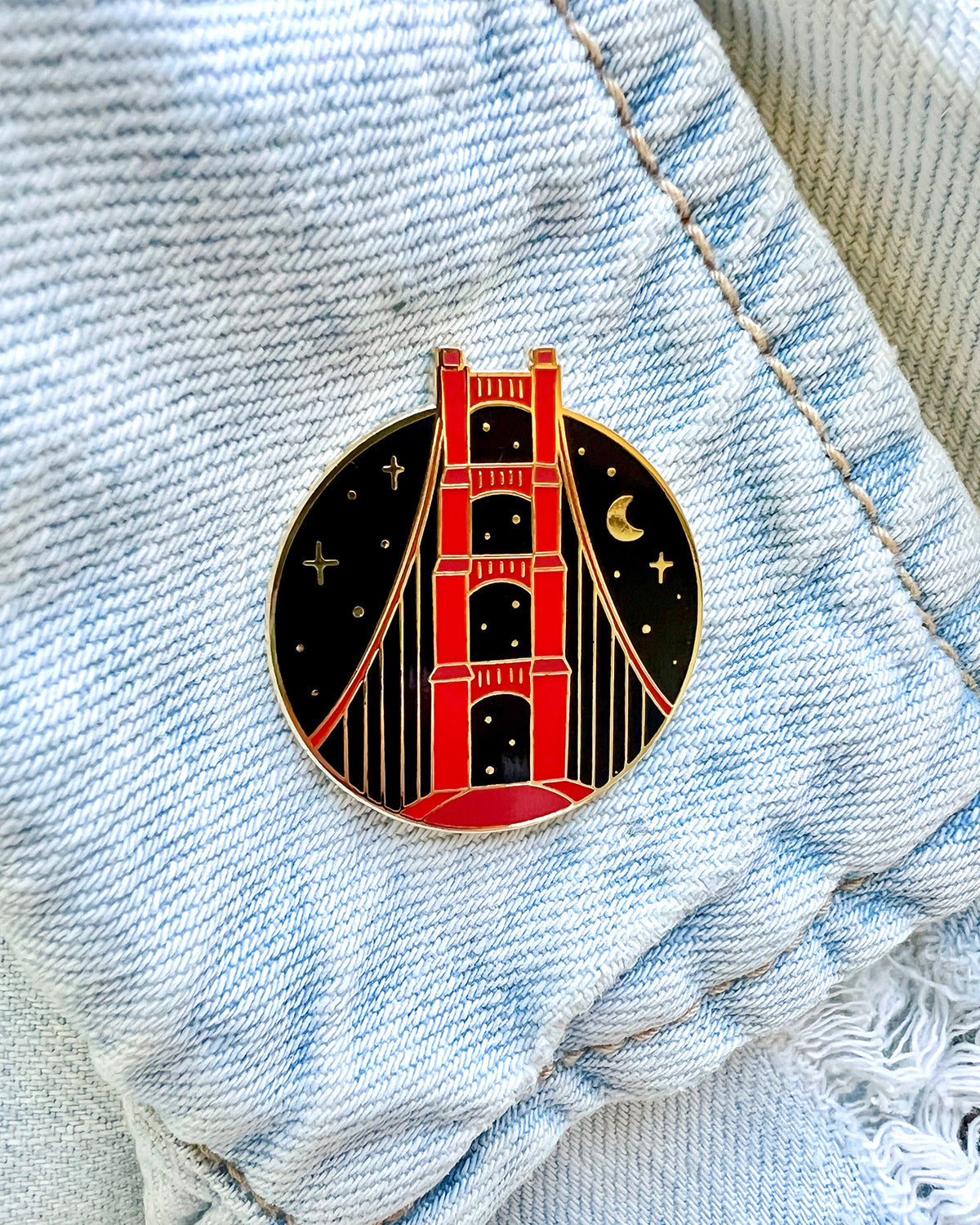 Golden Gate Bridge Night Sky Enamel Pin
